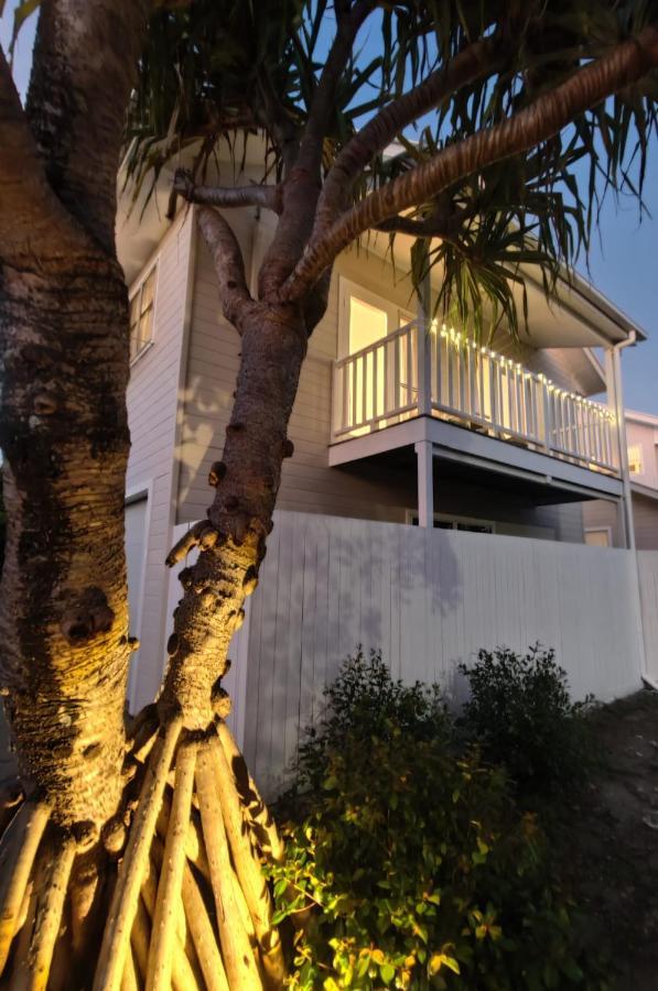 Eugarie Seaside Guesthouse Маркула Экстерьер фото
